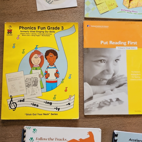 Teachers bundle of 8 books educational literature reading - Picture 3 of 16